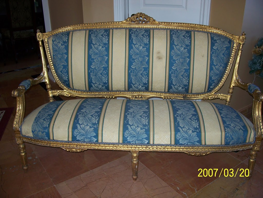 A-1 Antiques & Used Furniture | 504 Lakeshore Rd E, Mississauga, ON L5G 1J1, Canada | Phone: (416) 453-0920