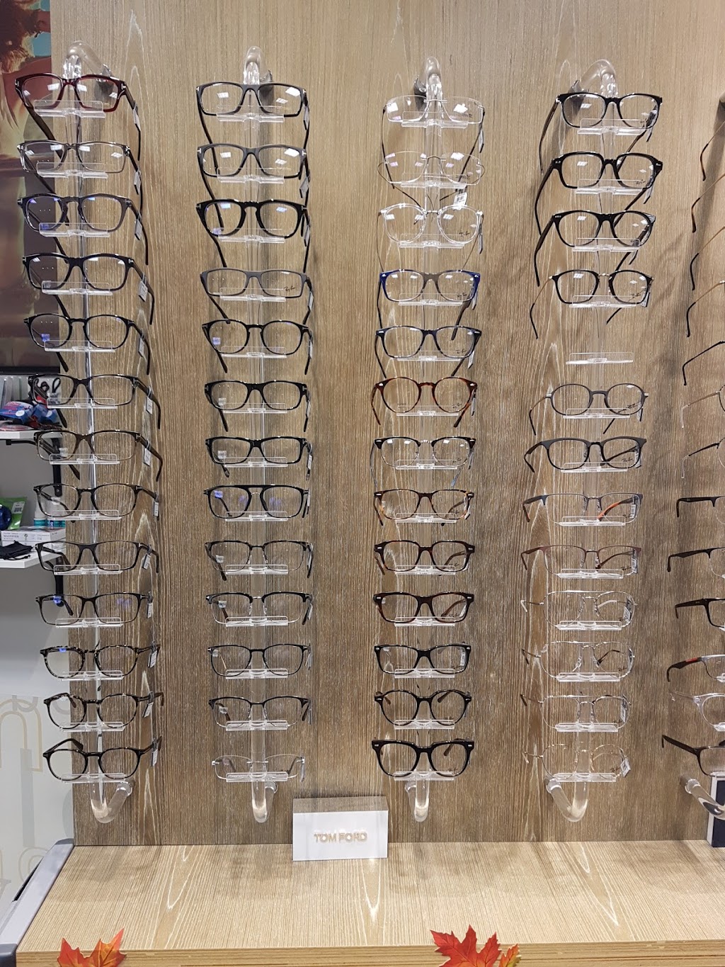 Dr George Hanna Optometrist | 240 Leighland Ave #135, Oakville, ON L6H 3H6, Canada | Phone: (905) 339-1718