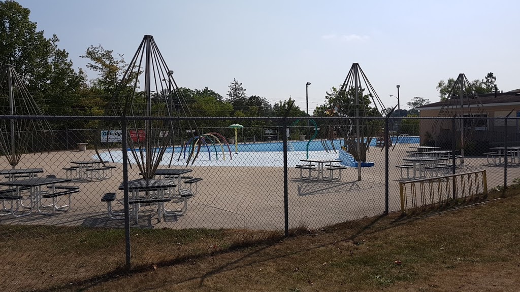 Lake Lisgar Waterpark | 8 Ross St, Tillsonburg, ON N4G 3N7, Canada | Phone: (519) 688-9011