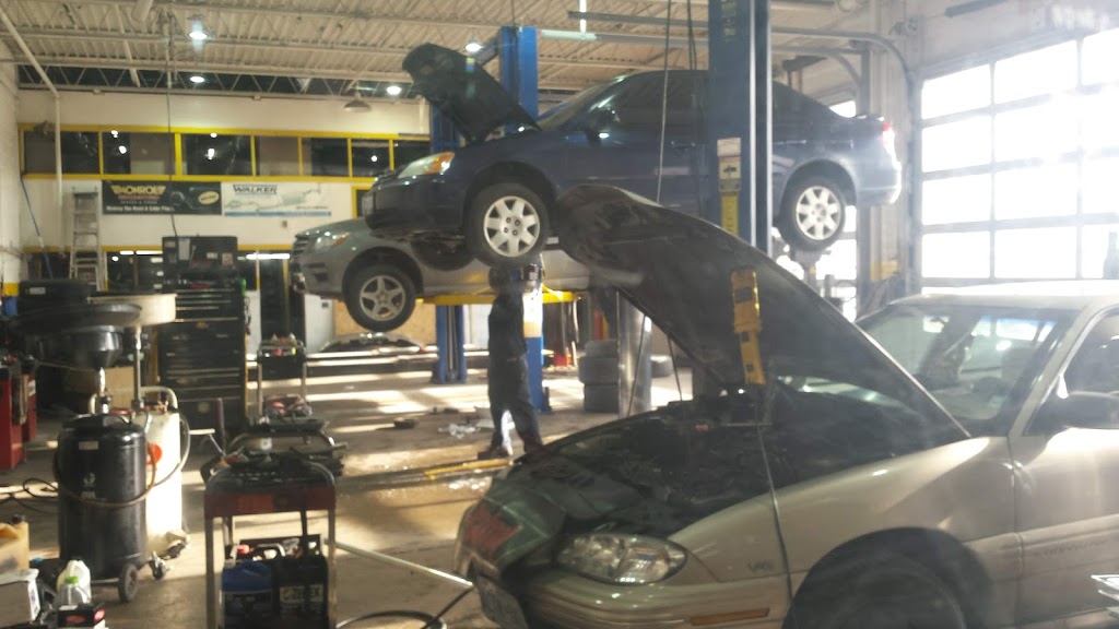 T & B Auto Services Inc | 2337 Keele St, North York, ON M6M 4A2, Canada | Phone: (416) 240-9755