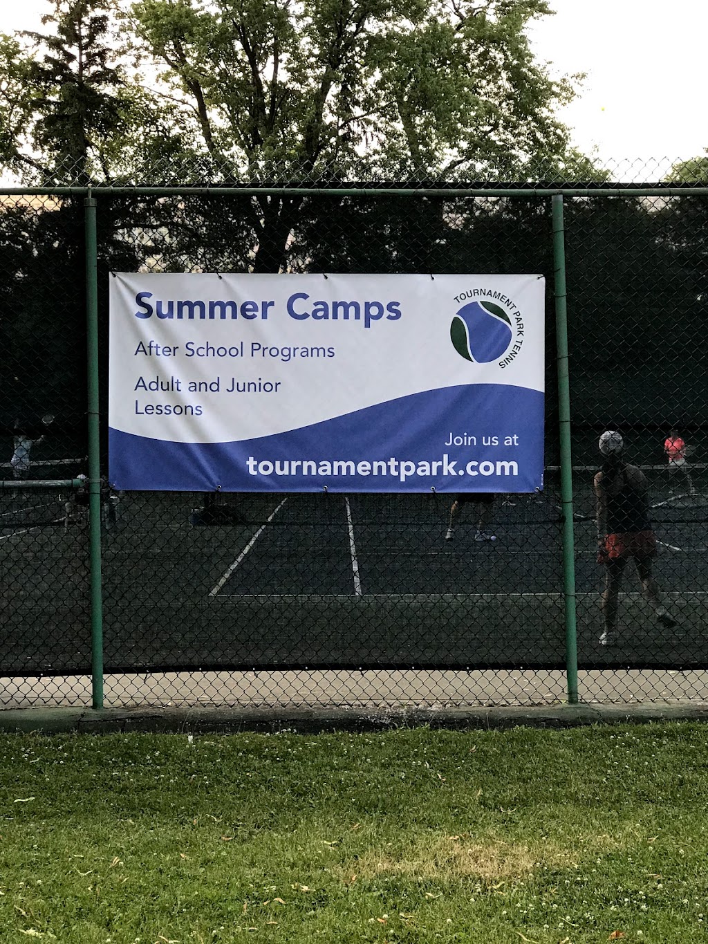 Tournament Park Tennis Club | 40 Tournament Dr, North York, ON M2P 1V5, Canada | Phone: (416) 733-4643