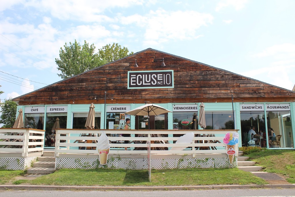 Ecluse No10 - Café Crèmerie | 2945 Chemin des Patriotes, Saint-Ours, QC J0G 1P0, Canada | Phone: (450) 402-1144