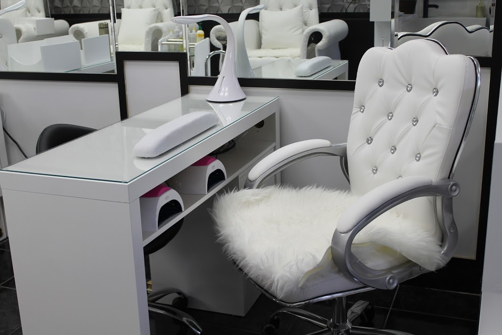 Whimsical Nail Spa | 869 Mulock Dr #11, Newmarket, ON L3Y 8S3, Canada | Phone: (289) 624-5772