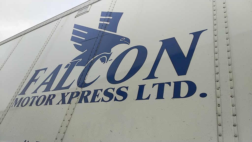 Truck Yard Falcon Xpress LTD | Caledon, ON L7C 2X3, Canada | Phone: (866) 383-9100