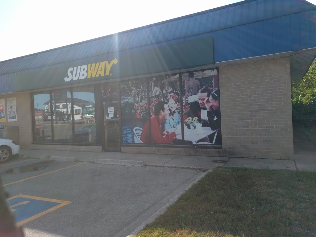 Subway | Macs Convenience Store, 422 James St, Delhi, ON N4B 1X9, Canada | Phone: (519) 582-3277