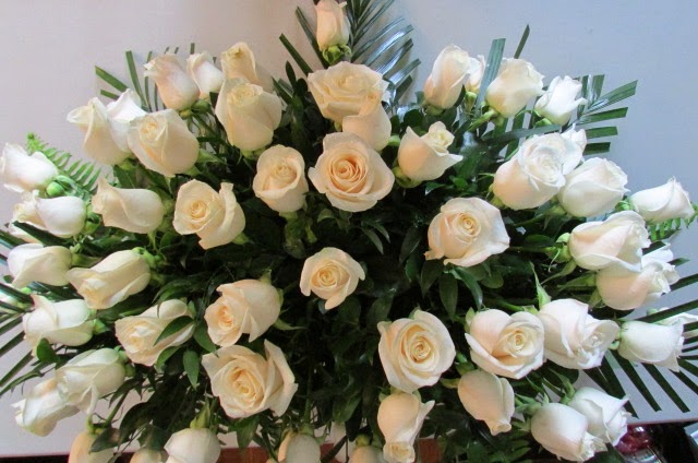 Nelias Floral Design | 21 Hardisty Dr, Etobicoke, ON M9W 2M9, Canada | Phone: (416) 829-5325