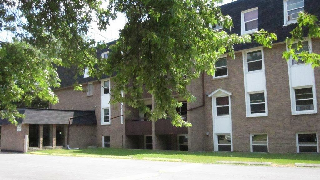Hampstead Square Apartments | 180 Haig Rd, Belleville, ON K8N 5K2, Canada | Phone: (613) 966-9121