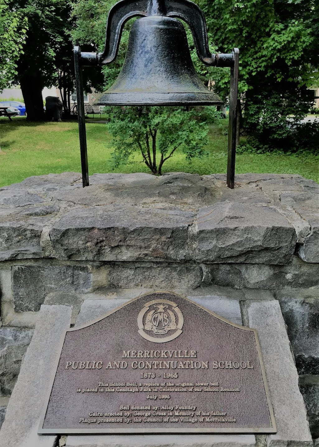 Merrickville Cenotaph | 400 St Lawrence St, Merrickville, ON K0G 1N0, Canada