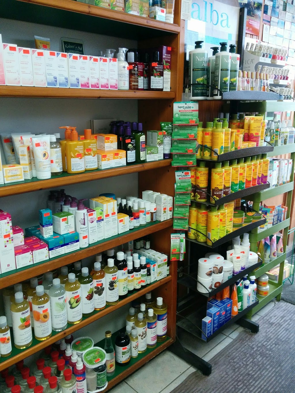 Second Nature Natural Foods | 2179 Bloor St W, Toronto, ON M6S 1N2, Canada | Phone: (416) 915-8269