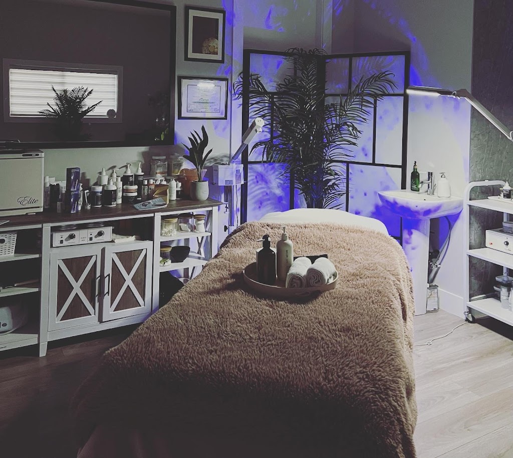 Hillside Esthetics | Farmers Wy, Chilliwack, BC V4Z 1L3, Canada | Phone: (604) 726-9660