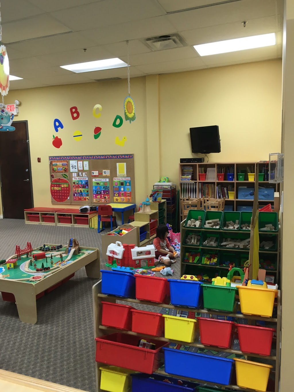 Little People Daycare and Preschool | 8501 162 St 103 / 107, Surrey, BC V4N 1B2, Canada | Phone: (604) 372-2111