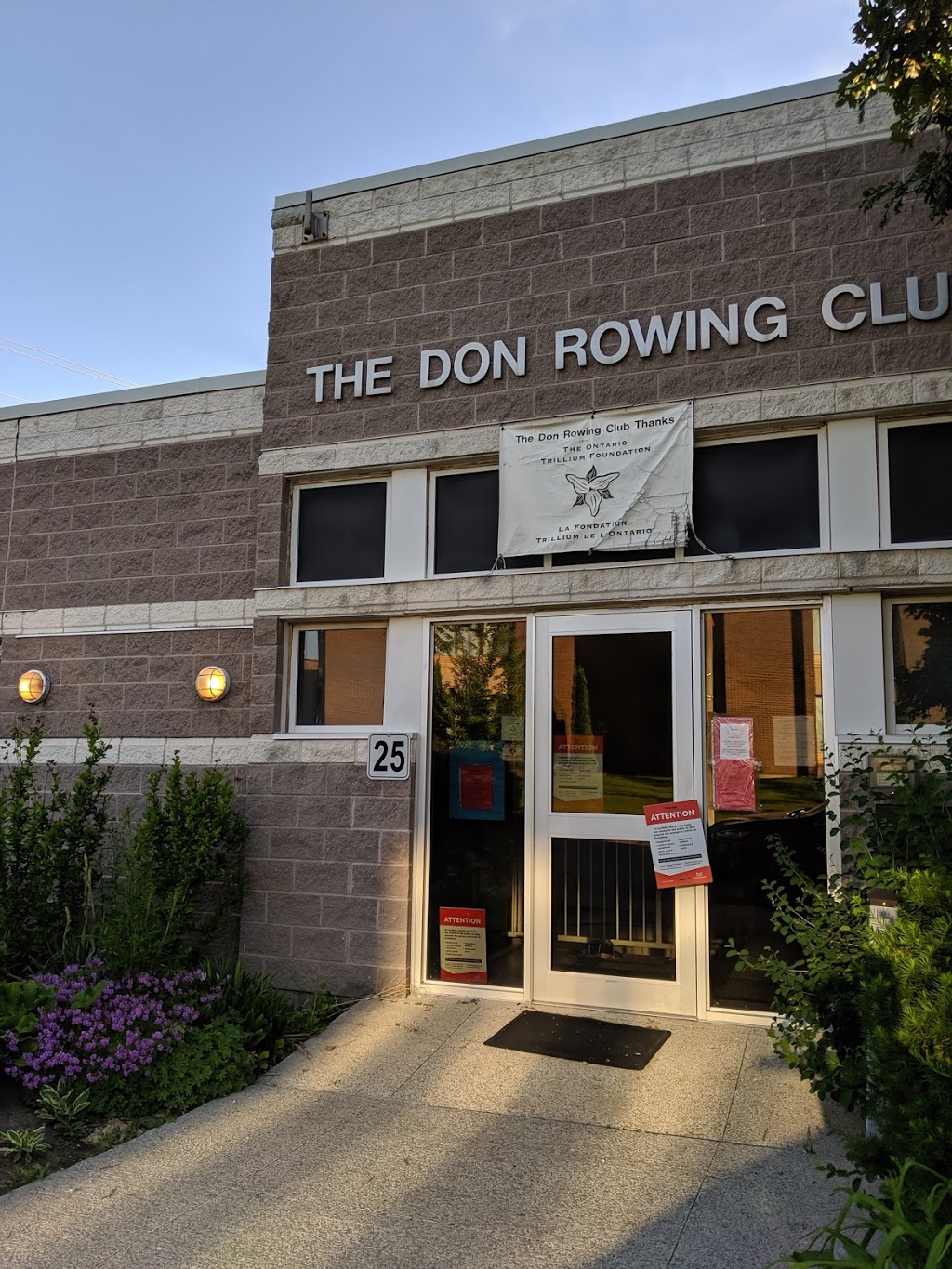 The Don Rowing Club Of Mississauga | 25 Front St N, Mississauga, ON L5H 2E1, Canada | Phone: (905) 274-1871