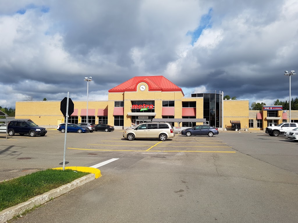 Metro Plus Notre-Dame-des-Laurentides | 891 Rue Jacques-Bédard, Québec, QC G2N 1E1, Canada | Phone: (418) 849-4466