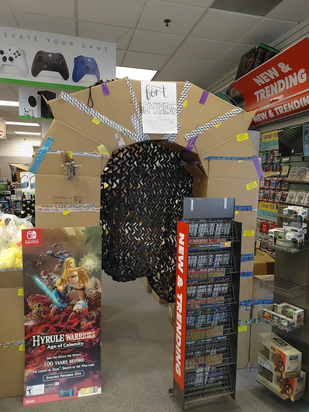 GameStop | Ellice Avenue, 915 Empress St #100, Winnipeg, MB R3G 3P8, Canada | Phone: (204) 774-4288