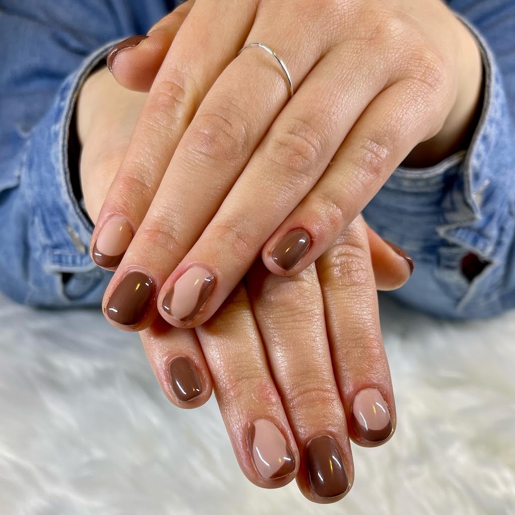 Tipped Nail Artistry | 213 Ganges Crescent, Victoria, BC V9C 1G4, Canada | Phone: (250) 413-7692