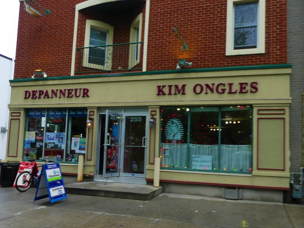Kim Ongles | 312 Rue Principale, Granby, QC J2G 2W4, Canada | Phone: (450) 361-0388