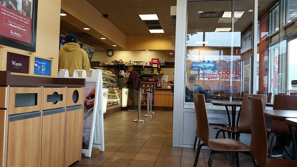 Tim Hortons | 949 Corydon Ave Unit 2, Winnipeg, MB R3M 0W8, Canada | Phone: (204) 284-5411