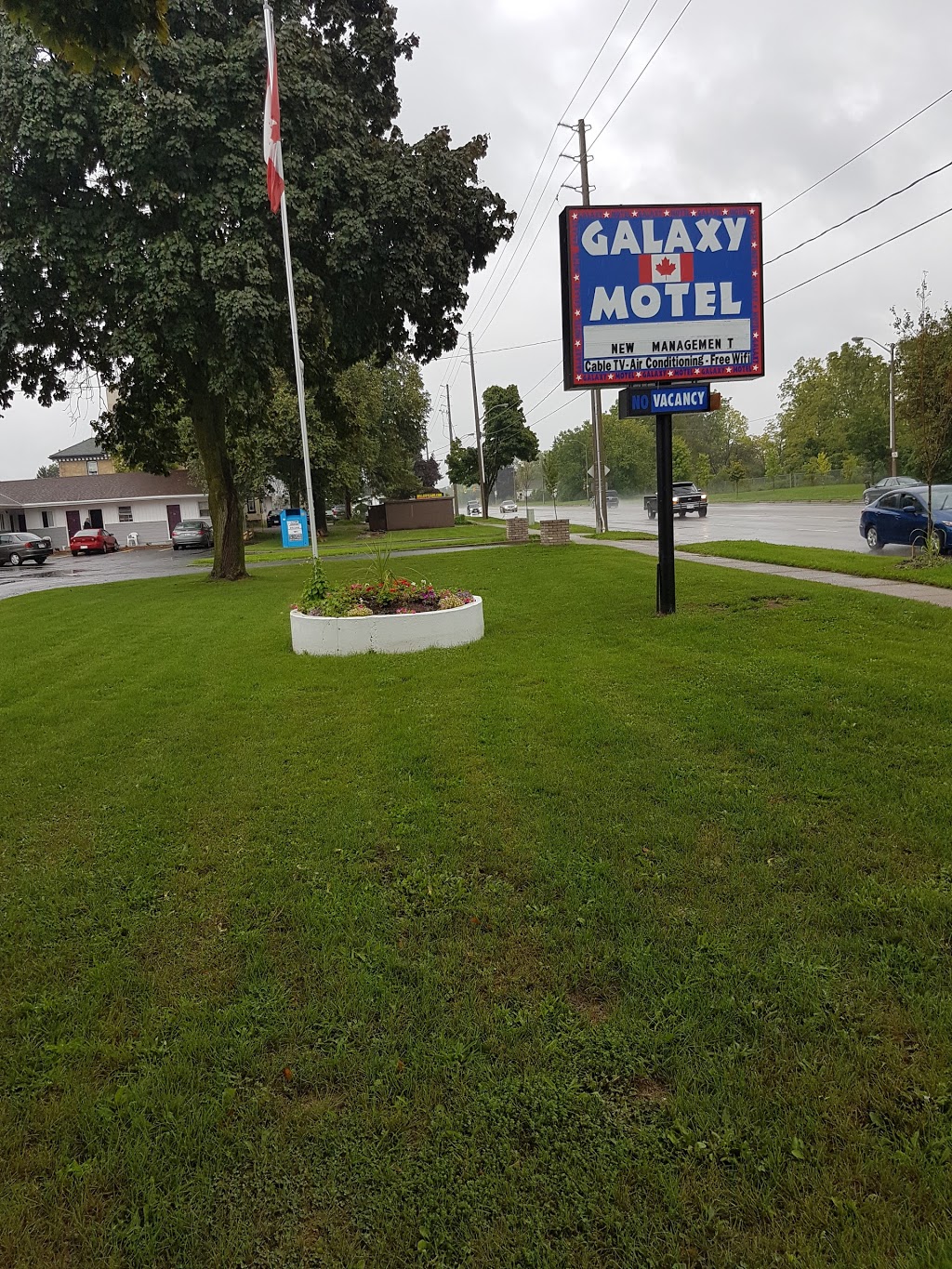 GALAXY MOTEL | 950 Colborne St, Brantford, ON N3S 3T5, Canada | Phone: (519) 304-6552