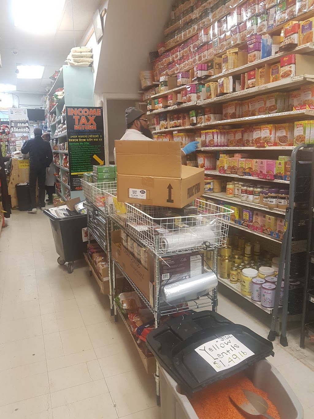 Marhaba Super Market Inc | 324 Parliament St, Toronto, ON M5A 2Z7, Canada | Phone: (416) 923-2933