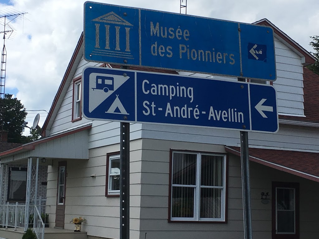 Camping Saint-André-Avellin | 20 Rue Duquette, Saint-André-Avellin, QC J0V 1W0, Canada | Phone: (819) 983-3777