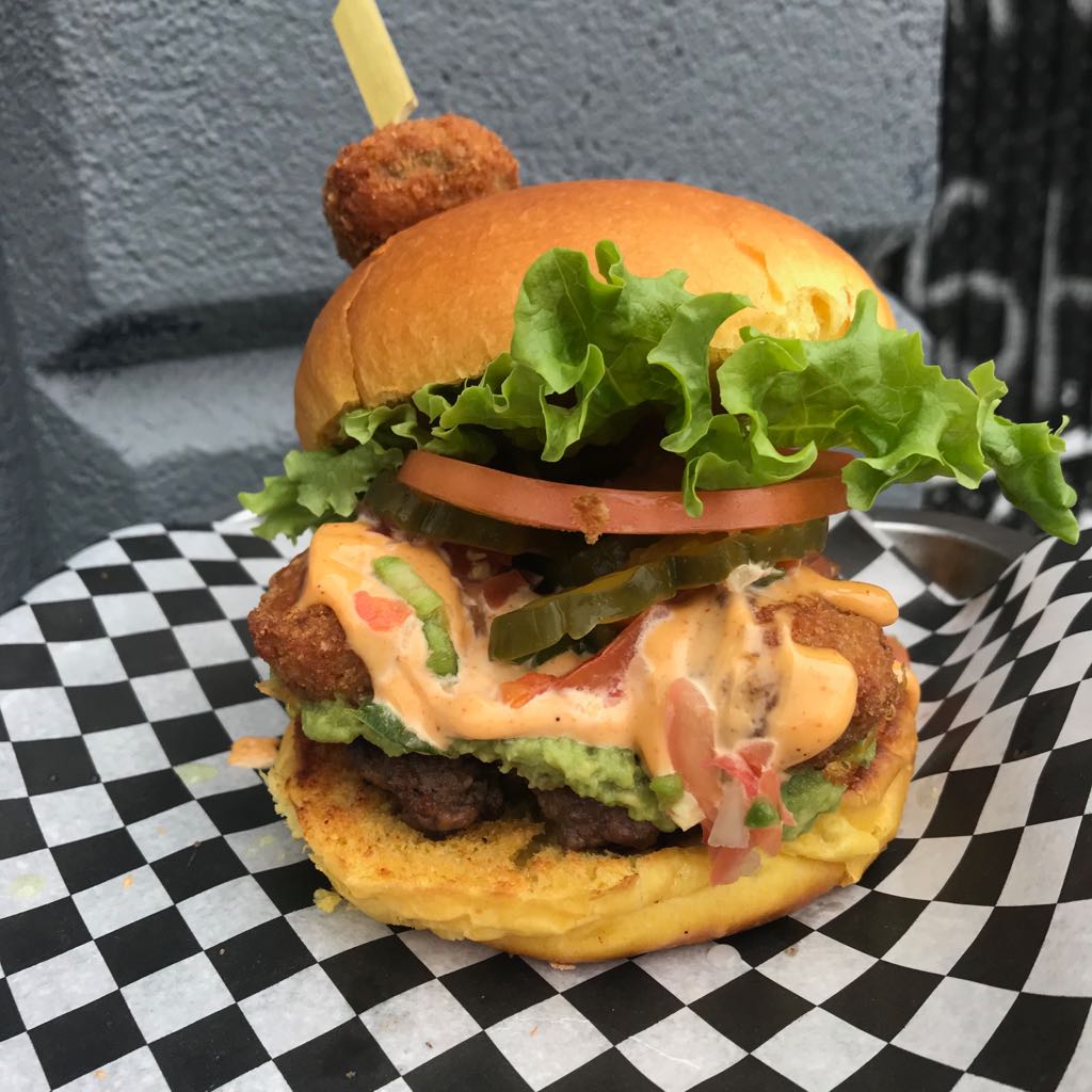 Top Gun Burger | 16 Jutland Rd, Etobicoke, ON M8Z 2G9, Canada | Phone: (416) 251-2777