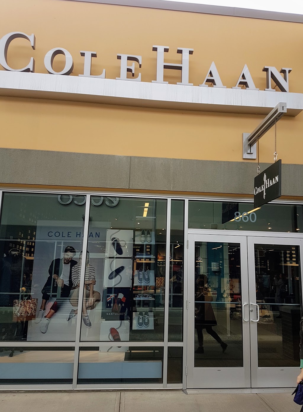 Cole Haan | 13850 Steeles Avenue West #860, Halton Hills, ON L7G 0J1, Canada | Phone: (905) 864-0372