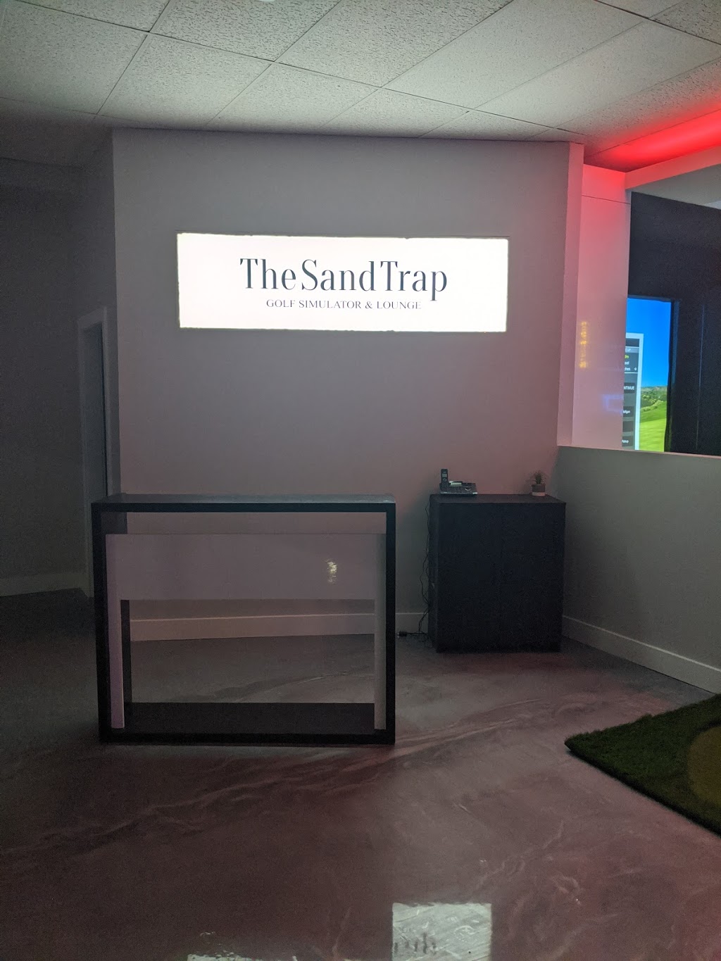 The Sand Trap Golf Simulator & Lounge | 1306 King St W, Toronto, ON M6K 1G8, Canada | Phone: (416) 534-2727