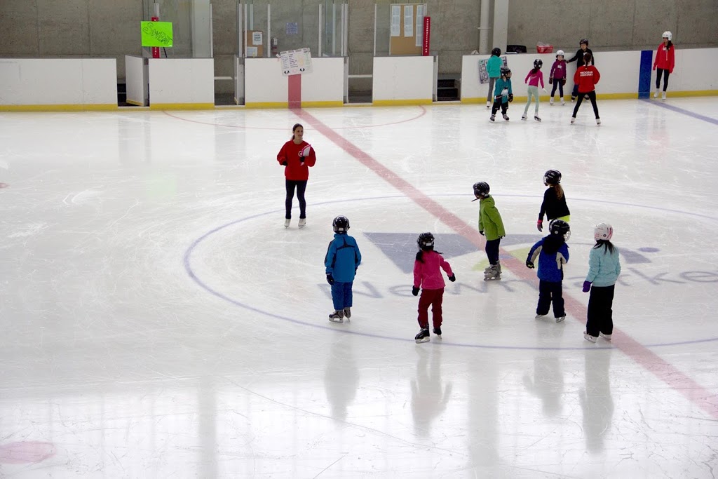 The Newmarket Skating Club | 800 Mulock Dr, Newmarket, ON L3Y 9C1, Canada | Phone: (905) 895-2582