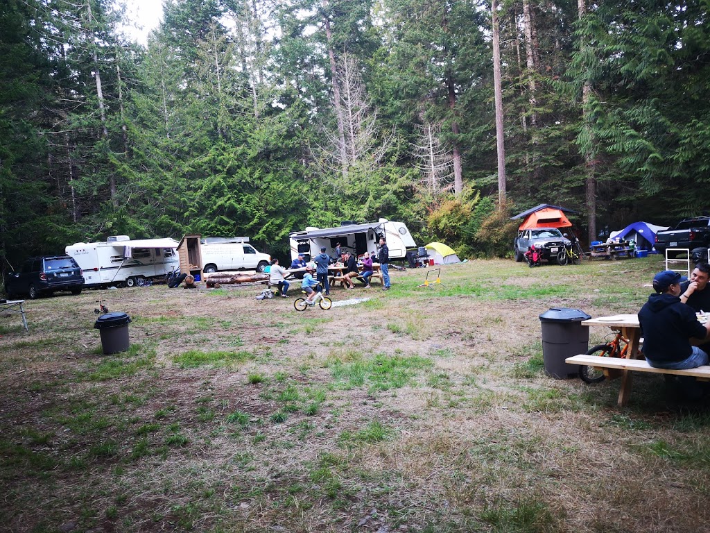 Camp Barnard McKenzie Camp Site | Young Lake Rd, Juan de Fuca, BC V9Z 0J6, Canada | Phone: (250) 642-5924