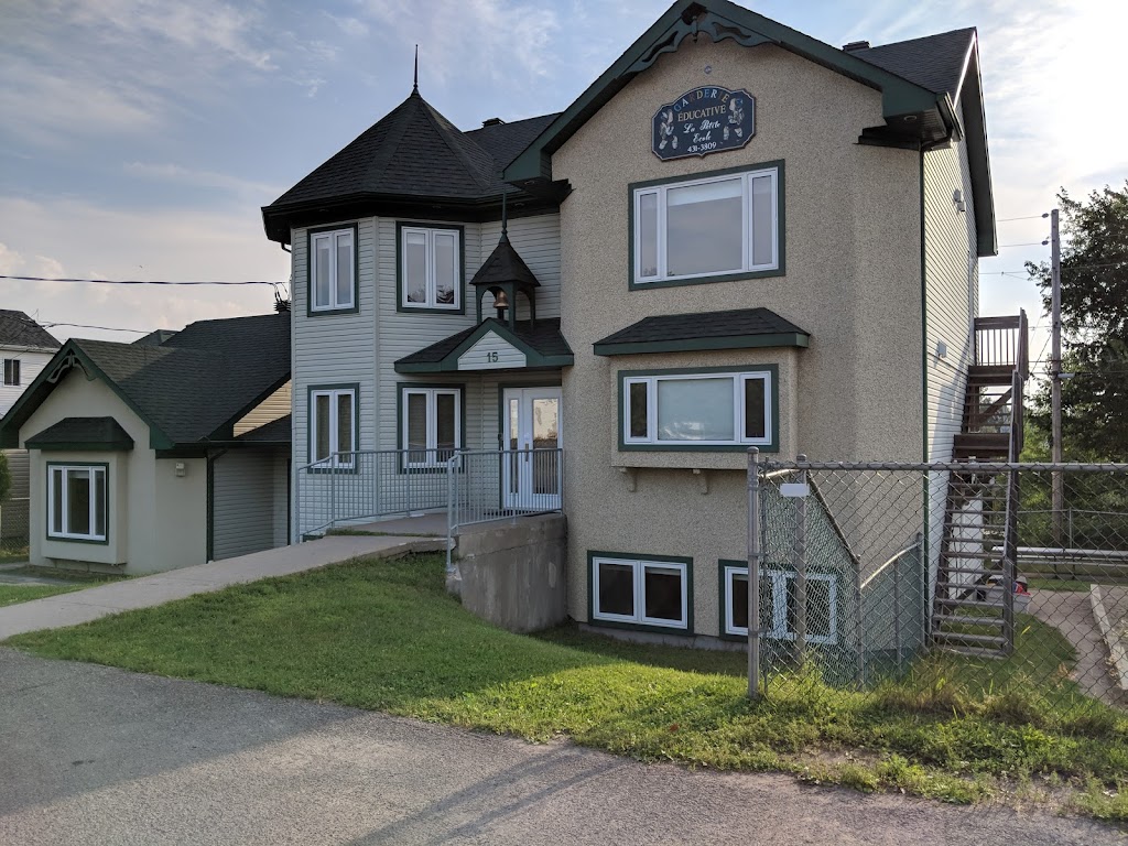 Garderie Educative La Petite Ecole | 15 Pl. Châteaumont, Saint-Jérôme, QC J5L 1H6, Canada | Phone: (450) 431-3809