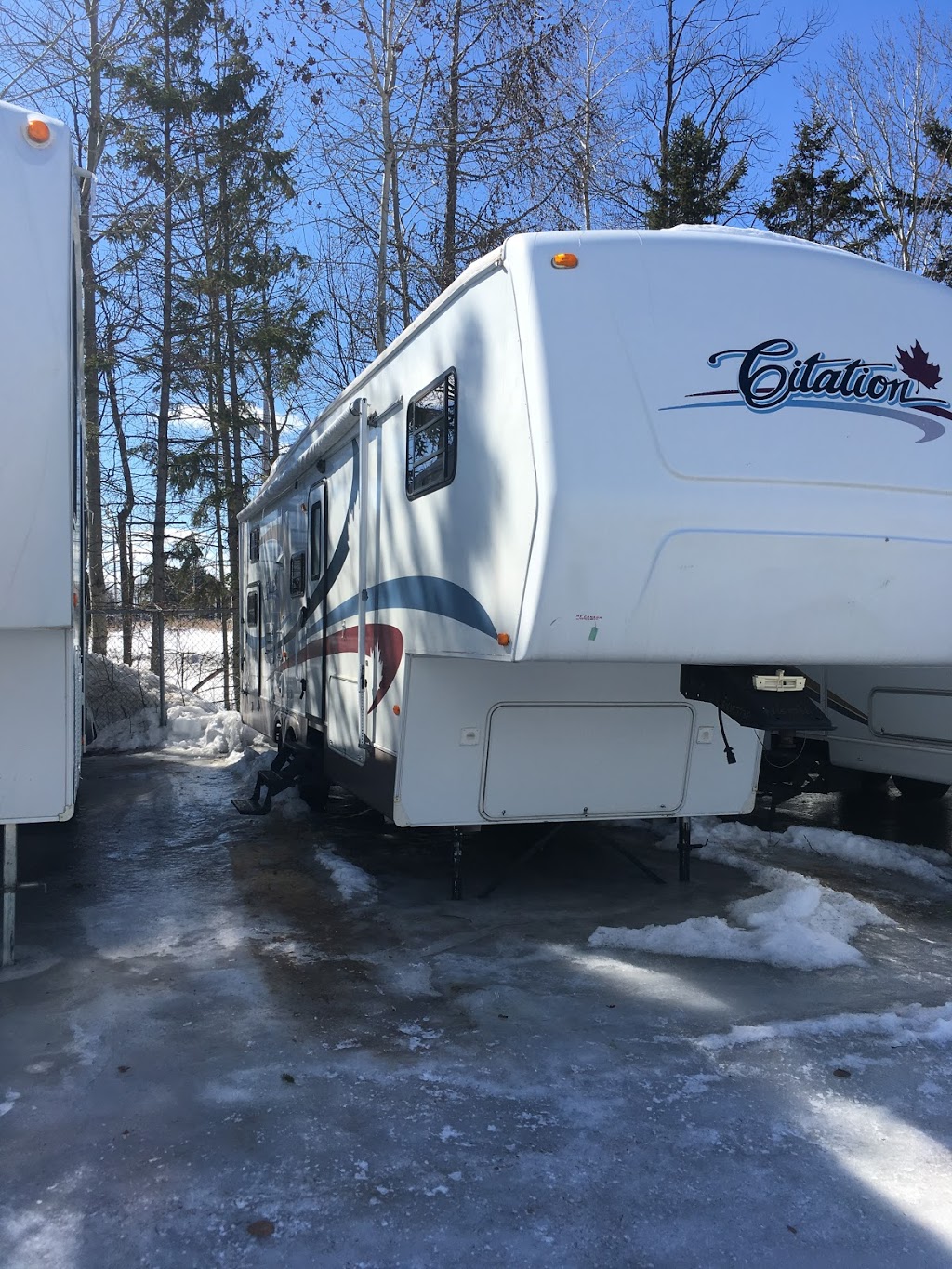 RV Canada Service Centre | 132 Willowlea Rd, Carp, ON K0A 1L0, Canada | Phone: (613) 489-3220