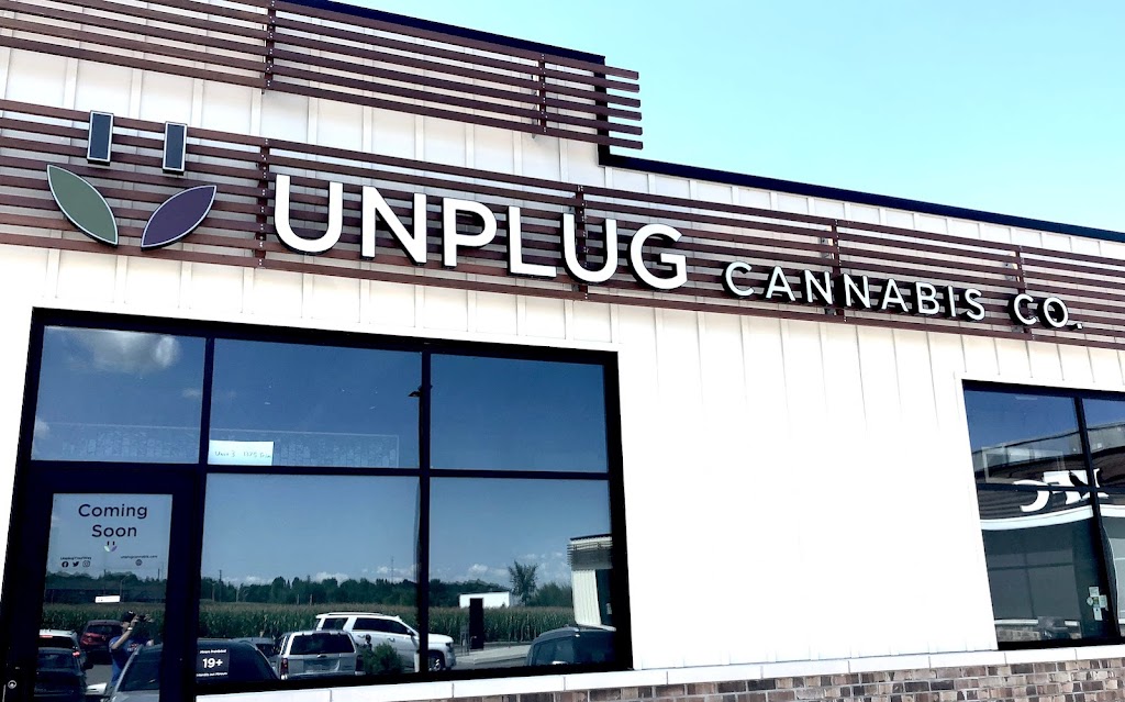 Unplug Cannabis Co. (Orléans) | 1375 Trim Rd Unit 3, Orléans, ON K4A 3P7, Canada | Phone: (613) 834-1420