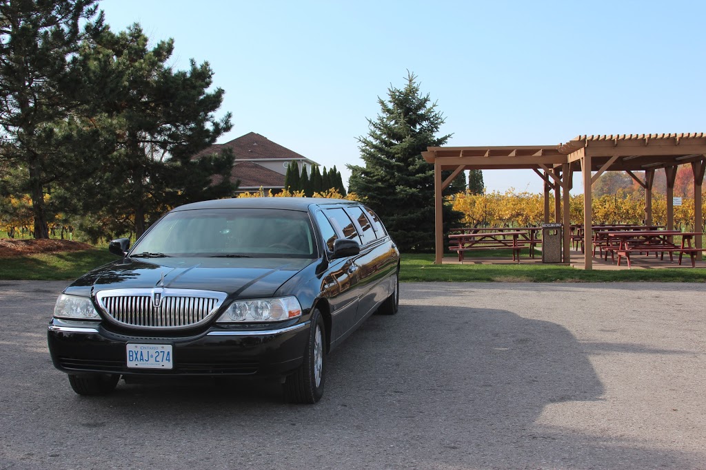 Waterloo Limo | 86 Rankin St, Waterloo, ON N2V 1V9, Canada | Phone: (519) 580-5725