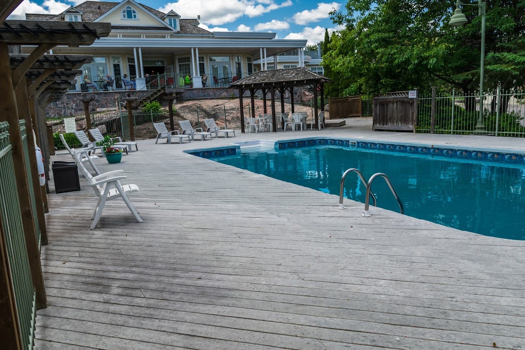 The Burleigh Falls Inn | 4791 ON-28, Lakefield, ON K0L 2H0, Canada | Phone: (705) 654-3441