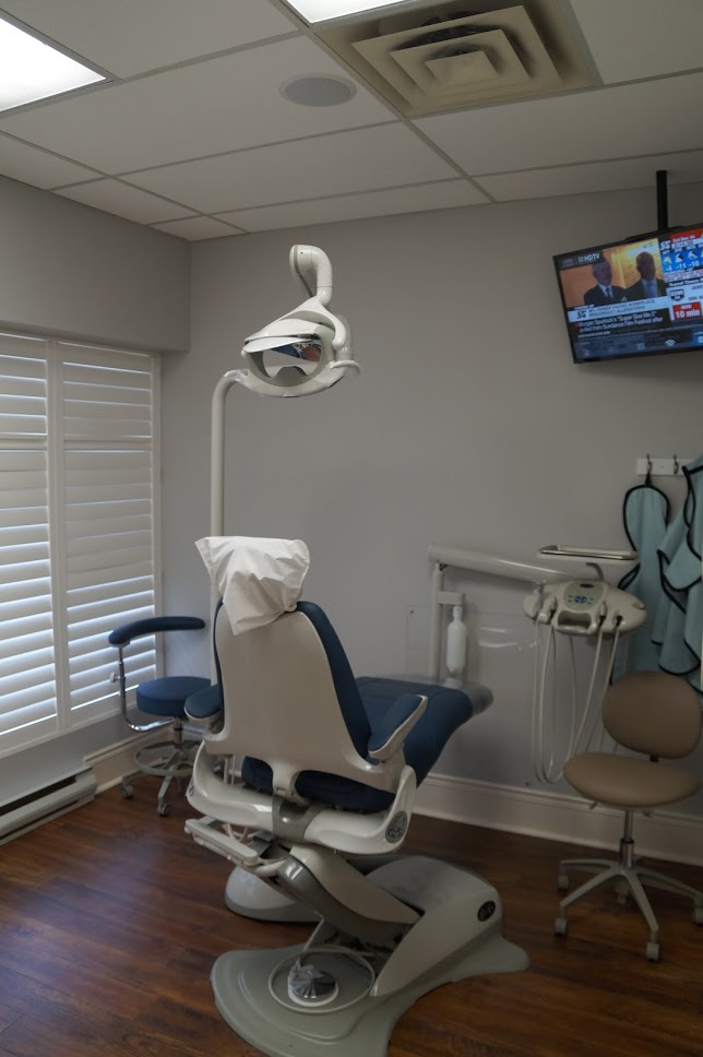 Rebecca Dental Clinic | 170 Rebecca St Unit E, Oakville, ON L6K 1J6, Canada | Phone: (905) 842-5151