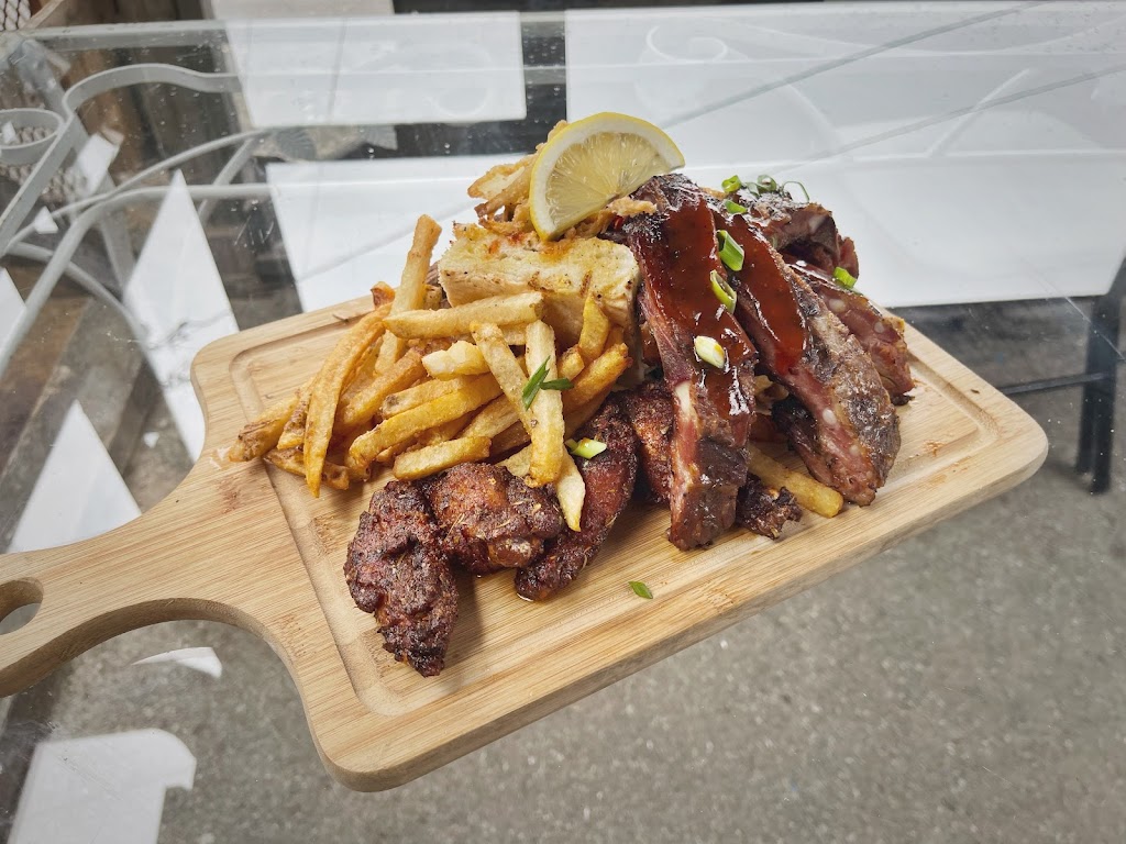 Fat Back BBQ | 1 Main St, Port Dover, ON N0A 1N0, Canada | Phone: (519) 410-2177