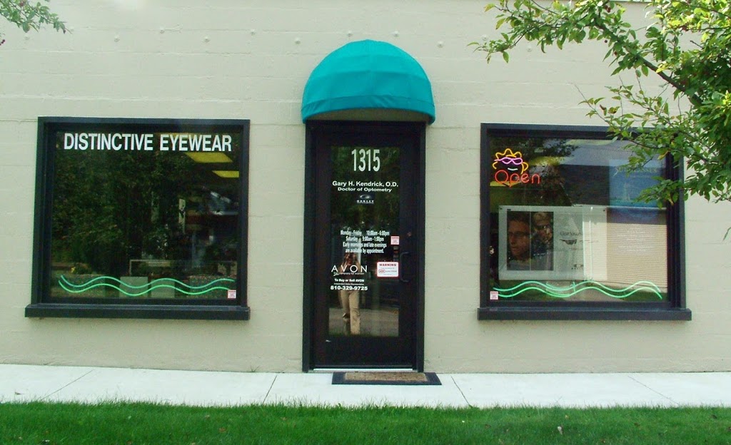 Distinctive Eyewear | 201 N Riverside Ave Ste. E-9, St Clair, MI 48079, USA | Phone: (810) 329-9725