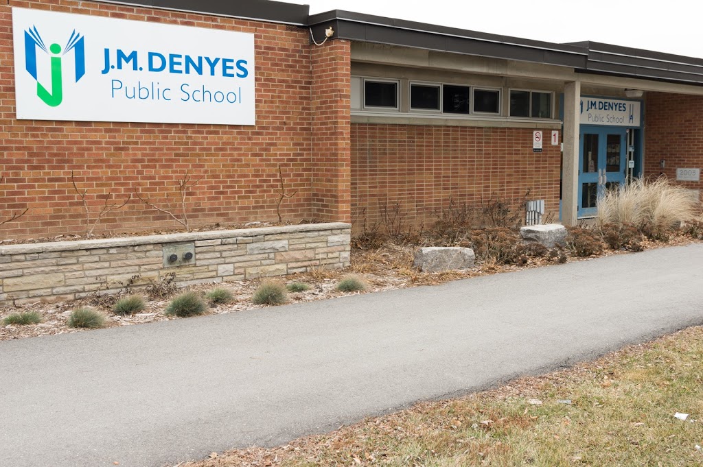 J.M. Denyes Public School | 215 Thomas St, Milton, ON L9T 2E5, Canada | Phone: (905) 878-2379