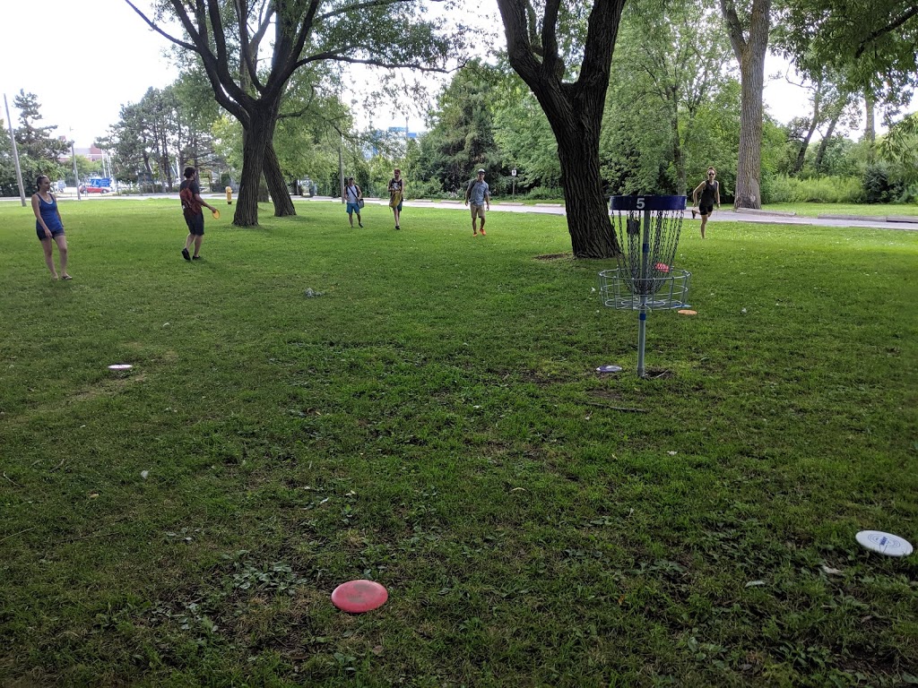 Beaches Disc Golf Course | 10 Ashbridges Bay Park Rd, Toronto, ON M4L 3W6, Canada | Phone: (647) 456-6182