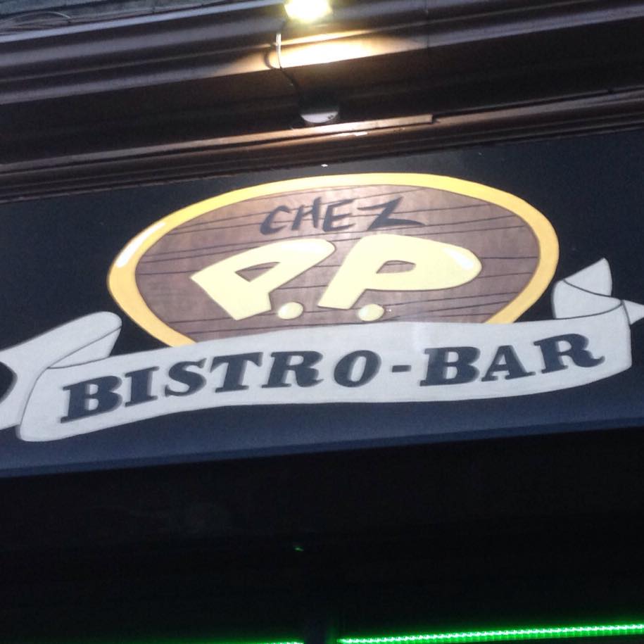 Bar Chez P.P. | 3521 Rue Sainte-Catherine E, Montréal, QC H1W 2E4, Canada | Phone: (514) 598-9009