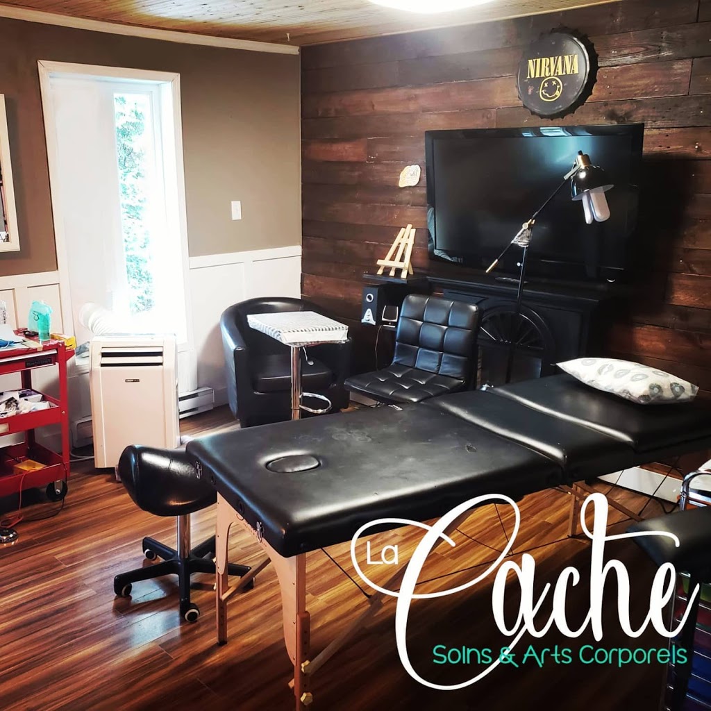 La Cache | 5300 Rue des Chênes, Bécancour, QC G9H 3K3, Canada | Phone: (819) 695-0505