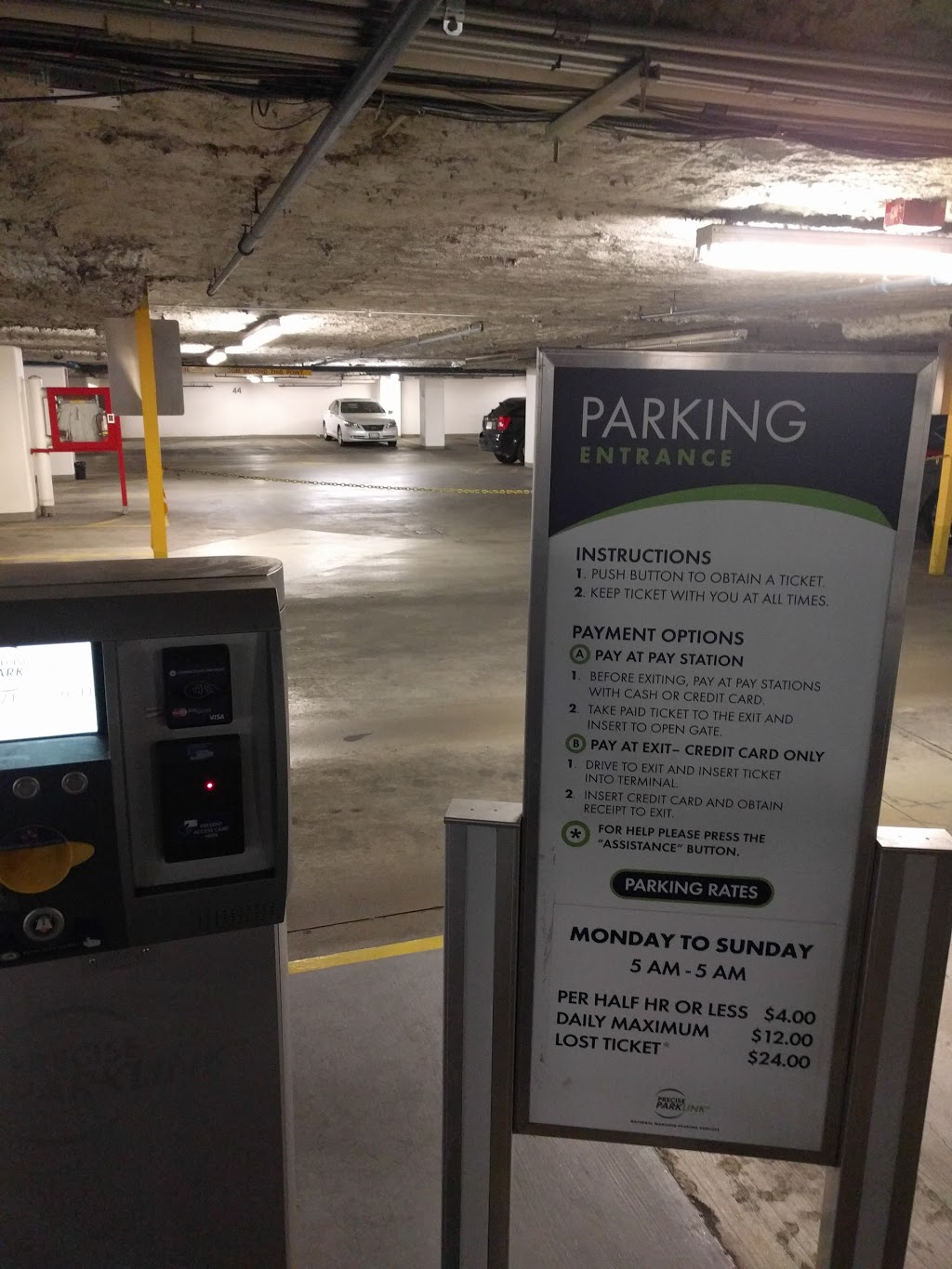 Precise Parklink | 901 King St W, Toronto, ON M5V 3H5, Canada | Phone: (888) 783-7275