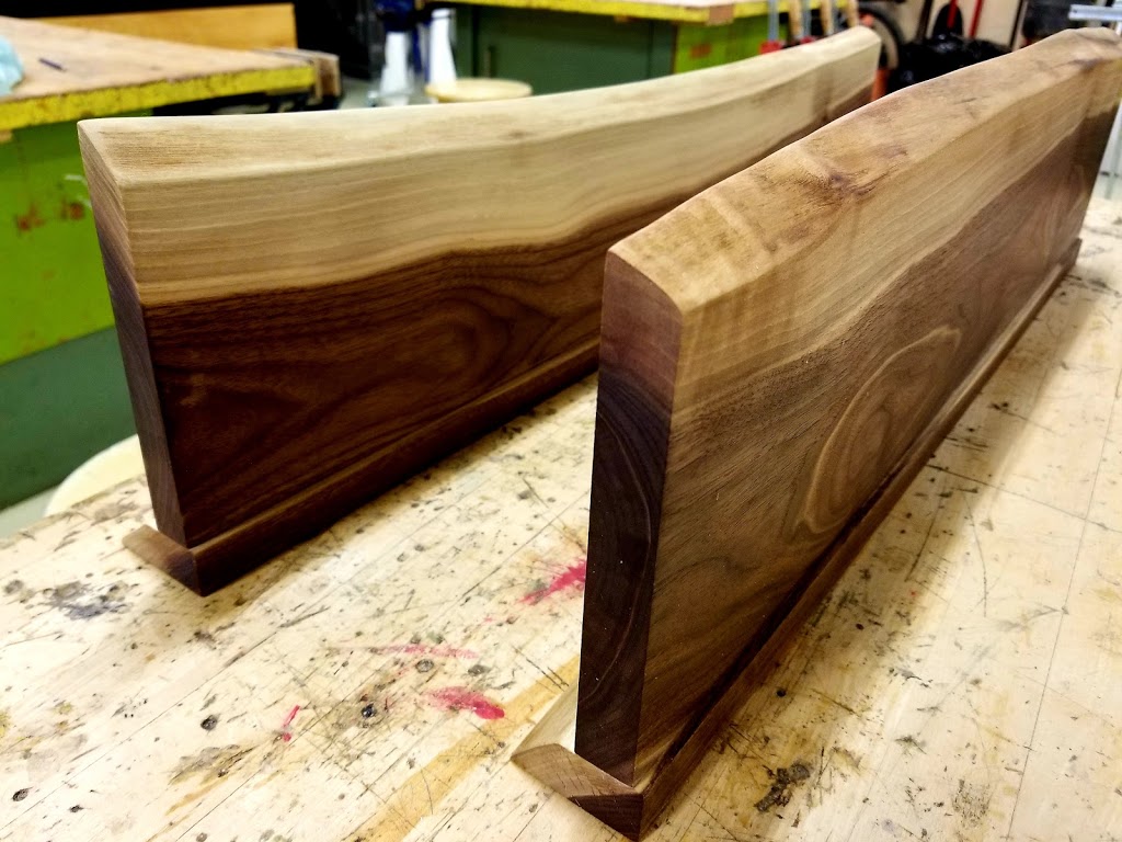 Custom Live Edge Furniture by Michael Sizer | First Line, Milton, ON L0P 1B0, Canada | Phone: (289) 338-8393