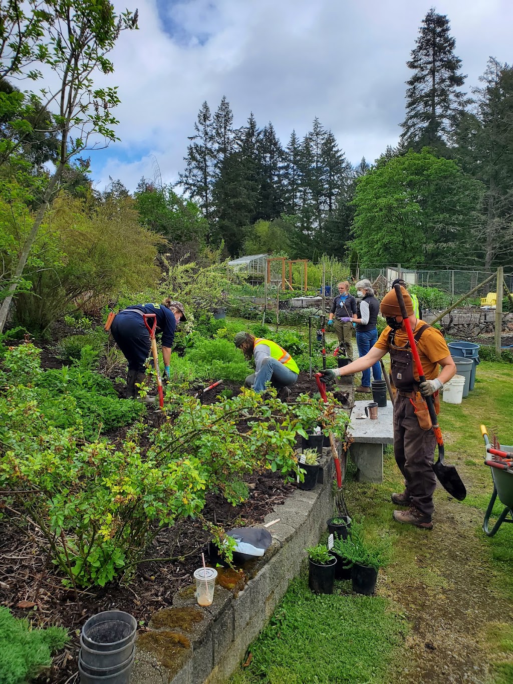 Pacific Horticulture College | 505 Quayle Rd, Victoria, BC V9E 2J7, Canada | Phone: (250) 479-6162