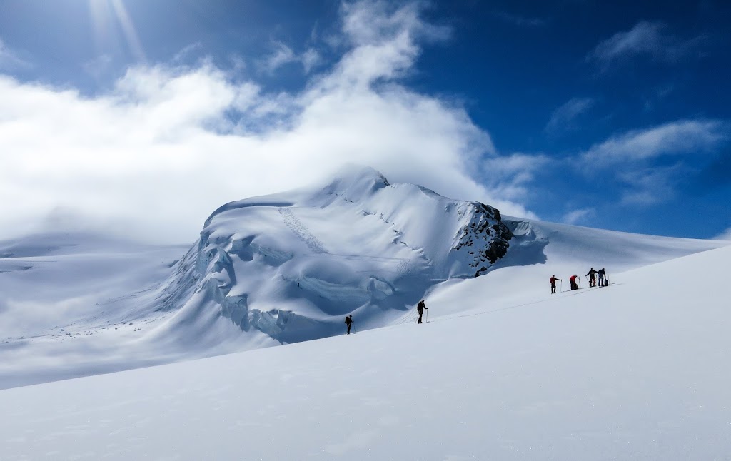 BlackSheep Adventure Sports Inc. | 1111 Plateau Crescent, PO B322 Stn Main, Squamish, BC V8B 0A3, Canada | Phone: (250) 421-4508