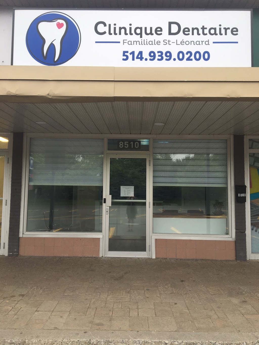 Clinique Dentaire Familiale St-Léonard | 8510 Boulevard Lacordaire, Saint-Léonard, QC H1R 2A5, Canada | Phone: (514) 939-0200