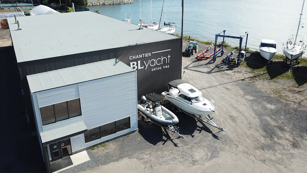 Chantier BLyacht inc. | 1225 Bd Champlain, Québec, QC G1K 0A2, Canada | Phone: (418) 686-0330