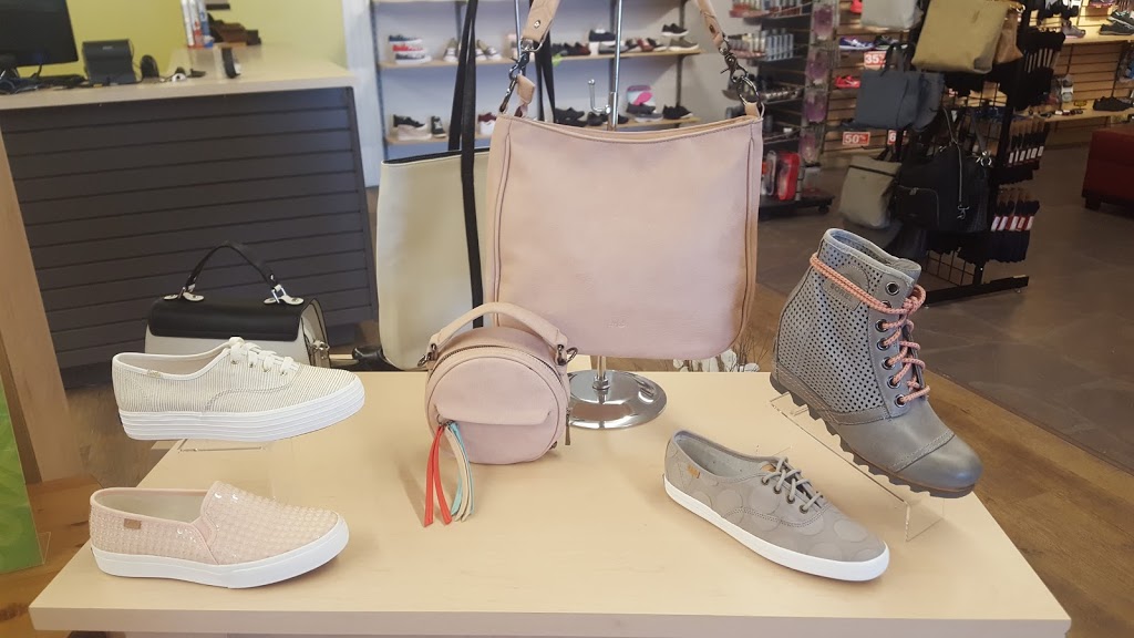 Chaussures Mille-Pattes | 1650 Rue dActon, Acton Vale, QC J0H 1A0, Canada | Phone: (450) 546-4995