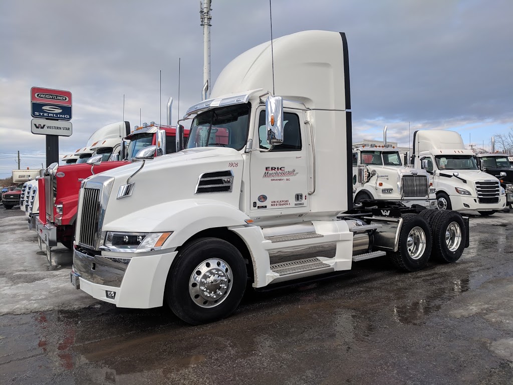 Camions B L Freightliner Sterling Western Star | 50 Rue Saint-Jude S, Granby, QC J2J 2N4, Canada | Phone: (450) 378-0413