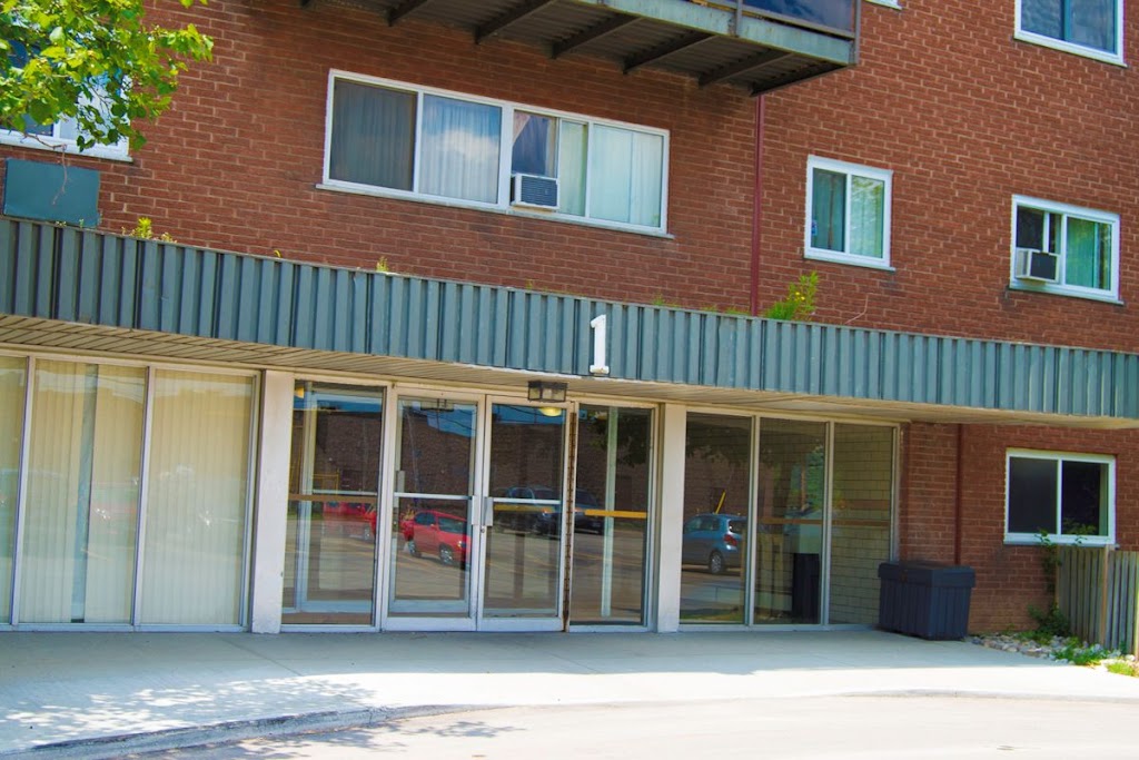 Frontenac Apartments | 1 Frontenac Rd, London, ON N5Z 3X9, Canada | Phone: (226) 680-1388